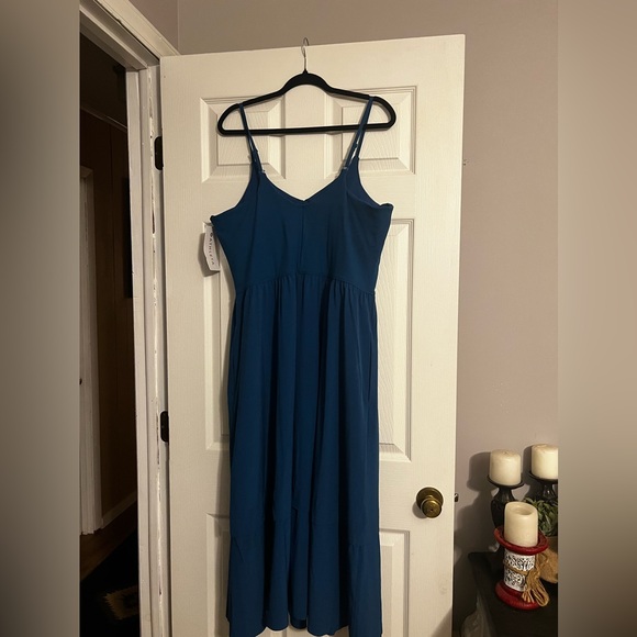 Athleta Elation Vneck Sundress—size XL—NWT - Picture 2 of 5